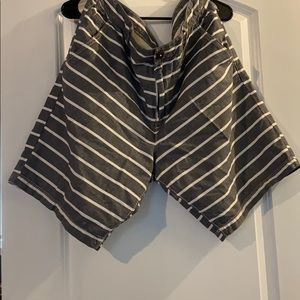 American Eagle classic shorts